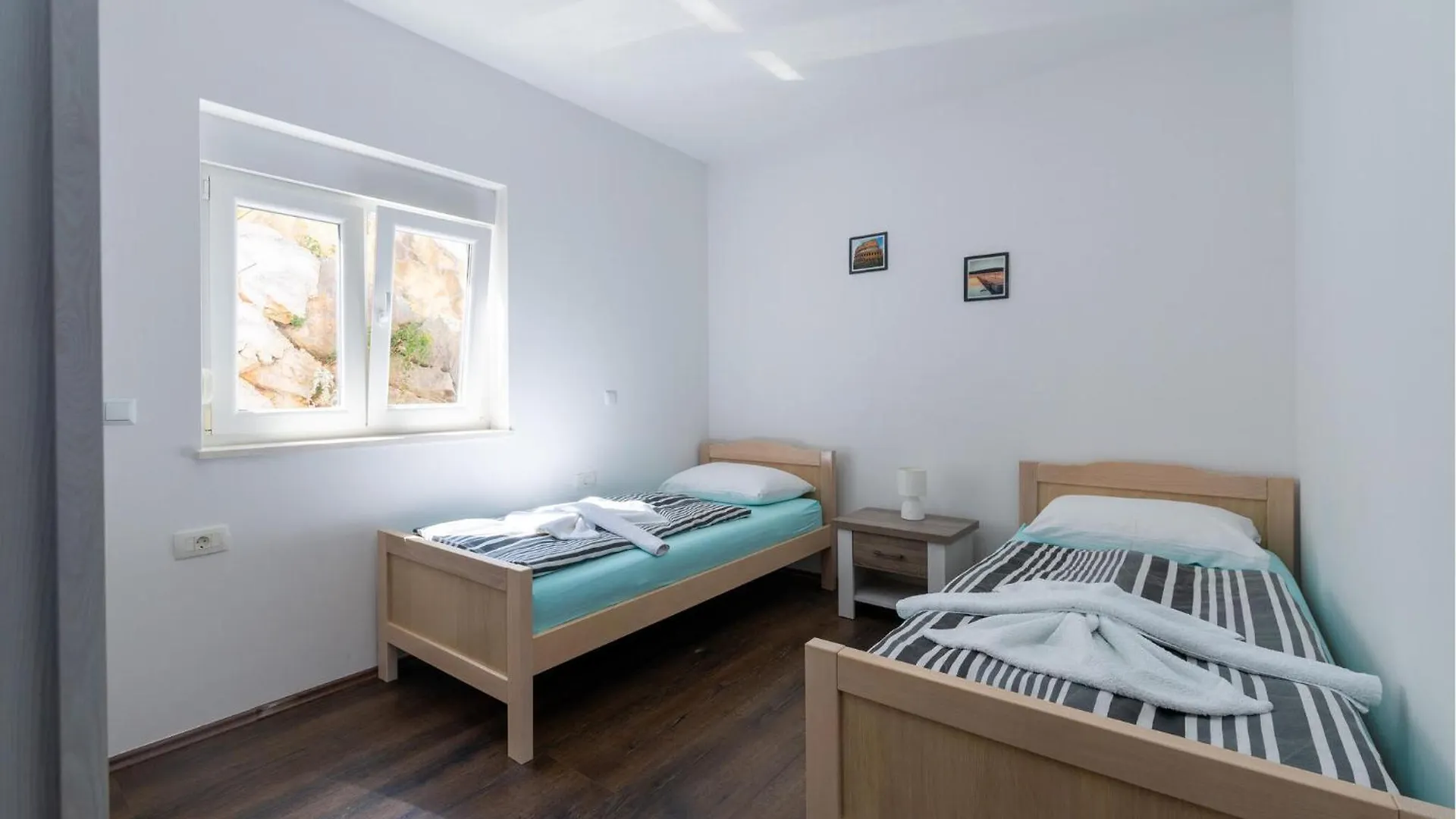 Awesome Apartment In Obrovac With Wifi Horvátország